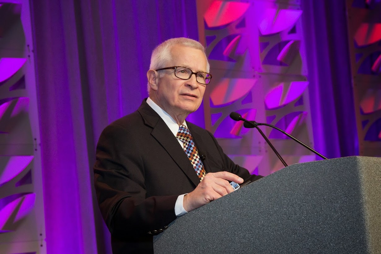 TGen’s Dr. Daniel Von Hoff Receives Top Honor from the Arizona Medical Association